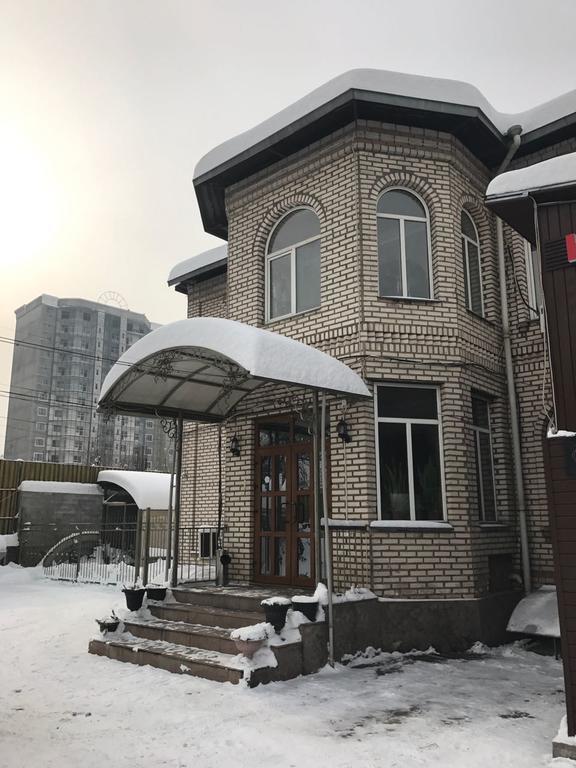 Rise Hotel Almaty Luaran gambar