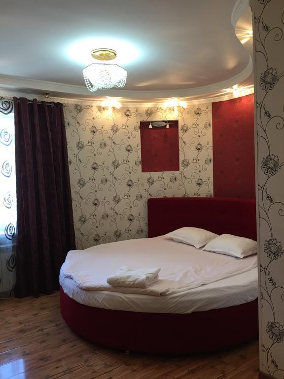 Rise Hotel Almaty Luaran gambar