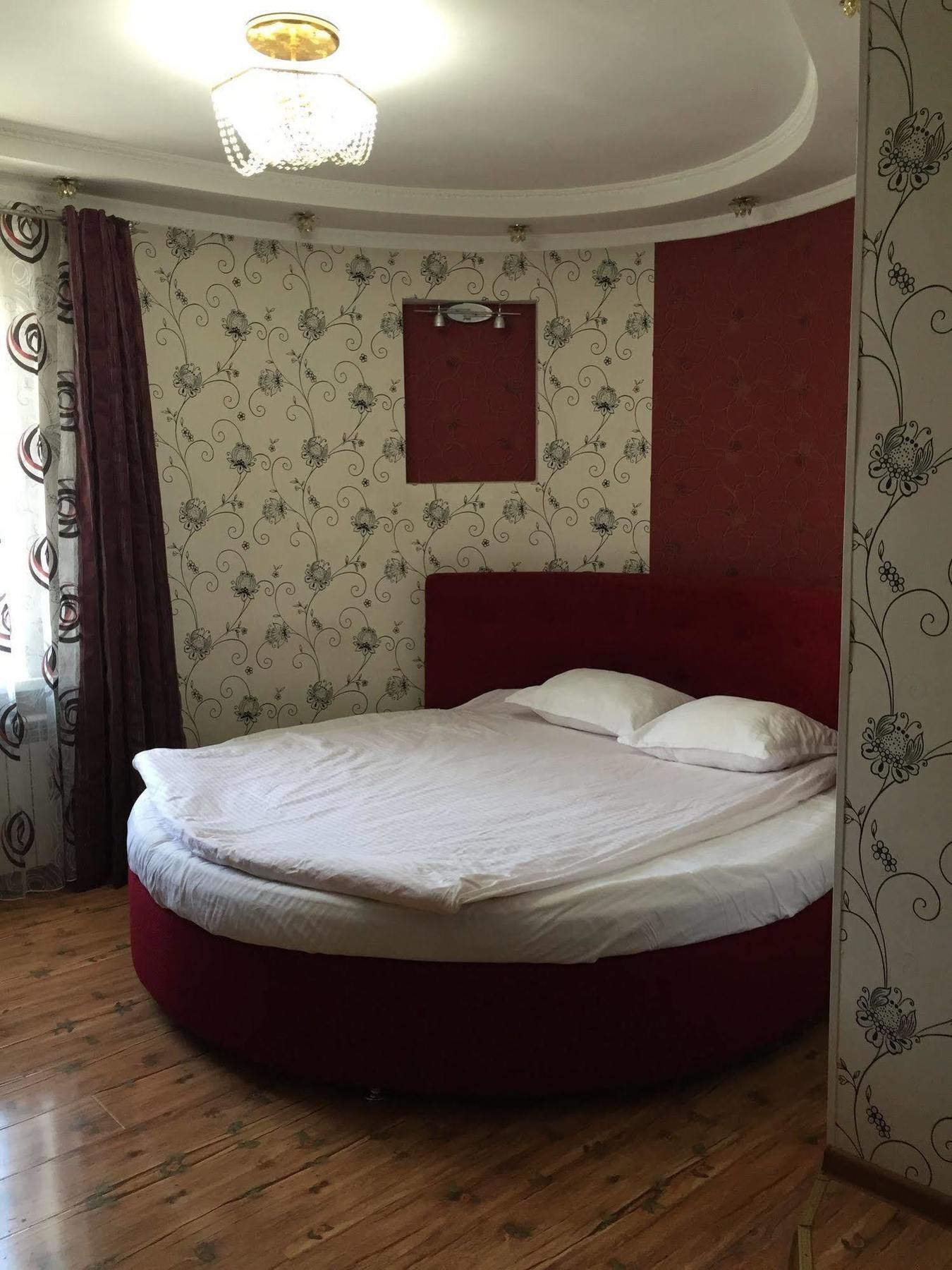 Rise Hotel Almaty Luaran gambar